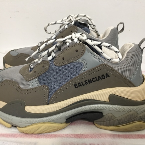 Balenciaga triple S sneakers Size 39 Balenciaga triple S sneakers Size 39